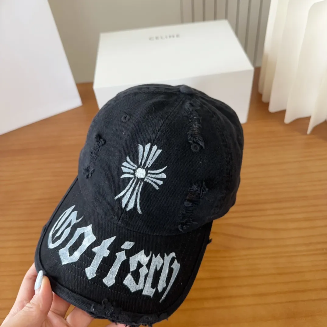💰60 Chrome Hearts 💓Early spring Korean style fashion retro distressed hole hat wear design versatile baseball cap peaked cap